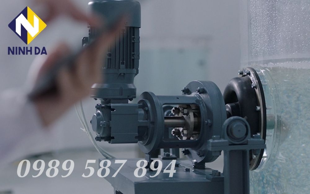 máy khuấy trộn